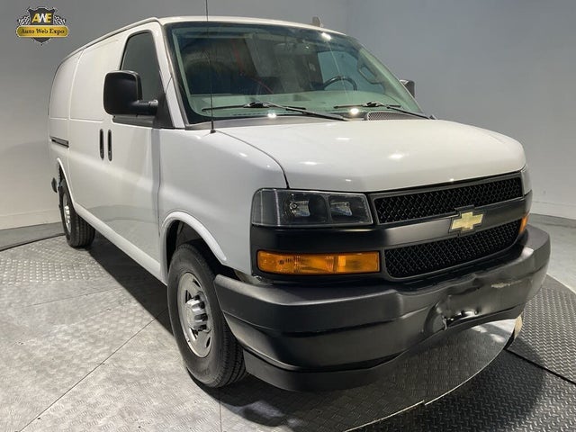 2018 Chevrolet Express Cargo 2500 RWD