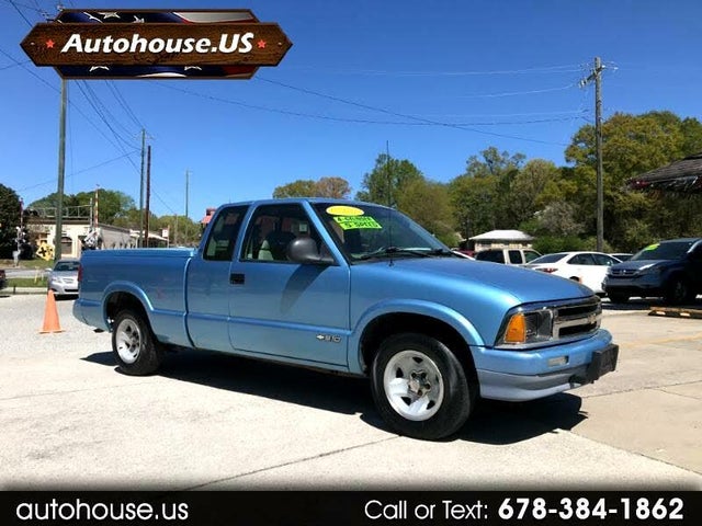 1996 Chevrolet S-10 LS Extended Cab RWD