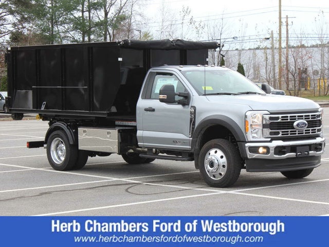 2023 Ford F-550 Super Duty Chassis XLT Regular Cab DRW 4WD