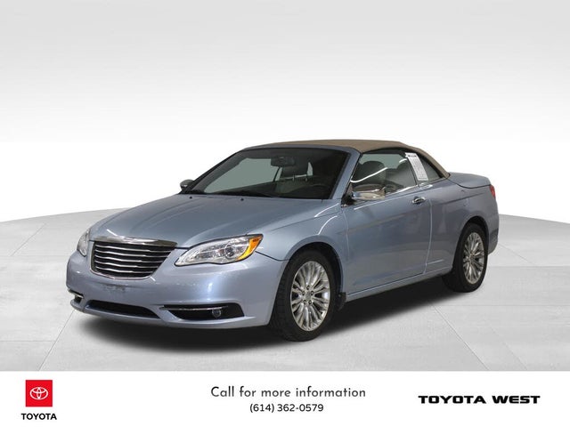 2012 Chrysler 200 Limited Convertible FWD