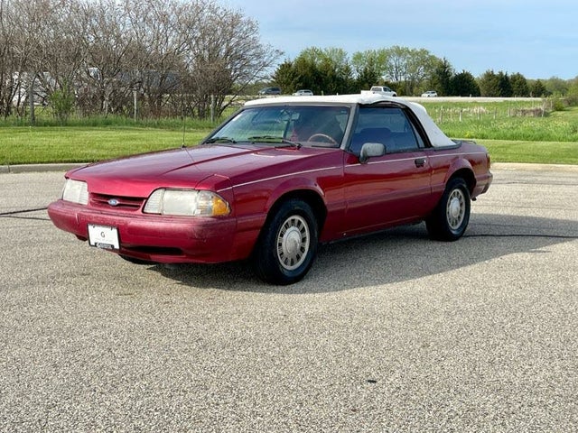 1993 Ford Mustang LX Convertible RWD