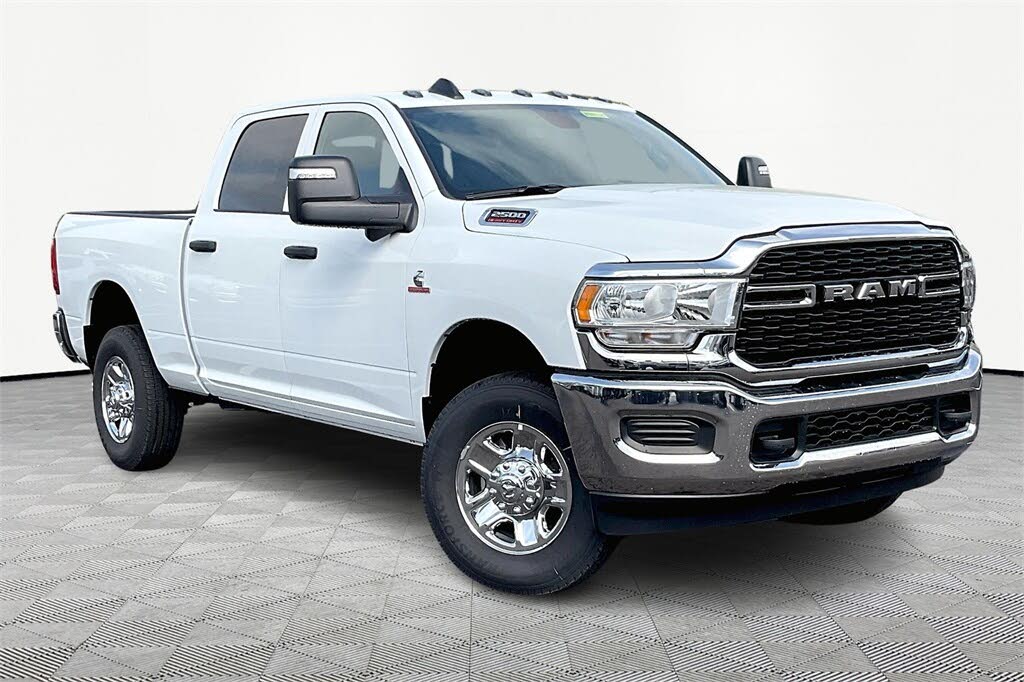 2024 RAM 2500 Tradesman Crew Cab 4WD