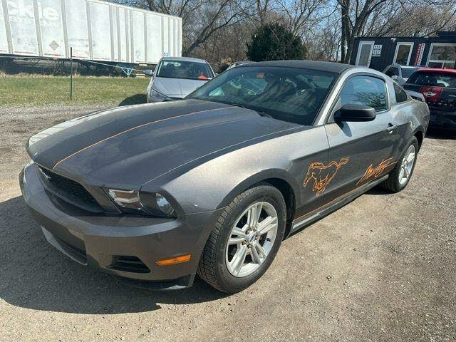 2010 Ford Mustang Coupe RWD with Pony Package