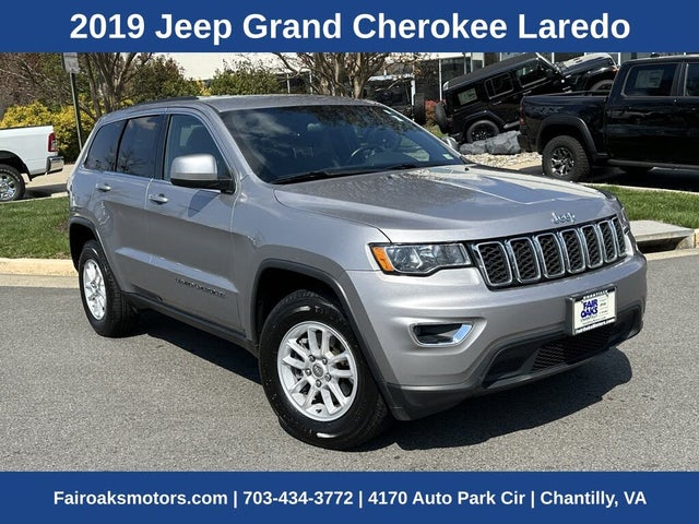 2019 Jeep Grand Cherokee Laredo 4WD