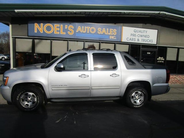 2012 Chevrolet Avalanche LS 4WD