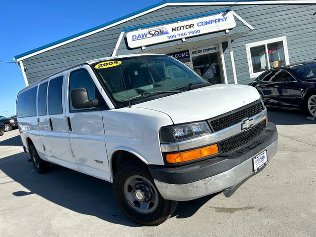 2005 Chevrolet Express 3500 Extended RWD