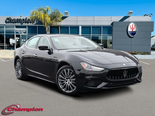 2022 Maserati Ghibli Modena RWD