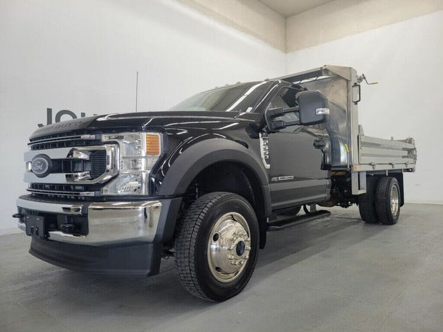 2022 Ford F-550 Super Duty Chassis XLT SuperCab DRW 4WD