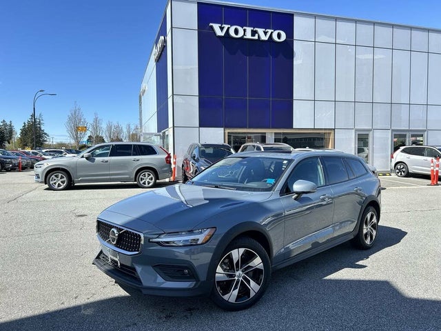 Volvo V60 2023