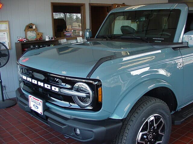 2023 Ford Bronco Outer Banks Advanced 2-Door 4WD