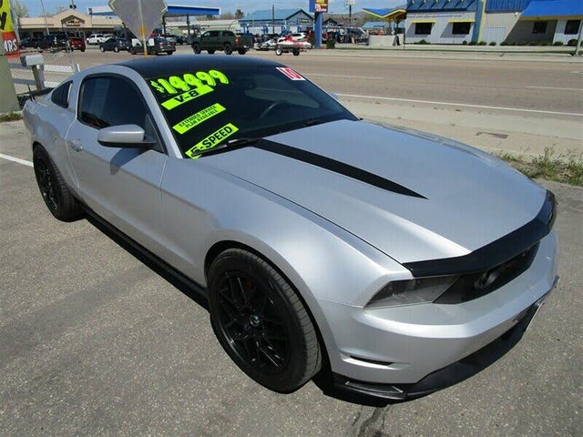 2010 Ford Mustang GT Premium Coupe RWD