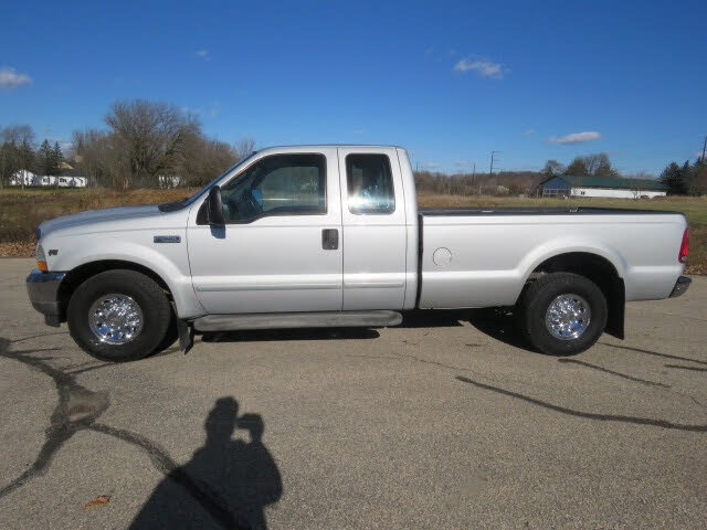 2003 Ford F-250 Super Duty XL Extended Cab LB
