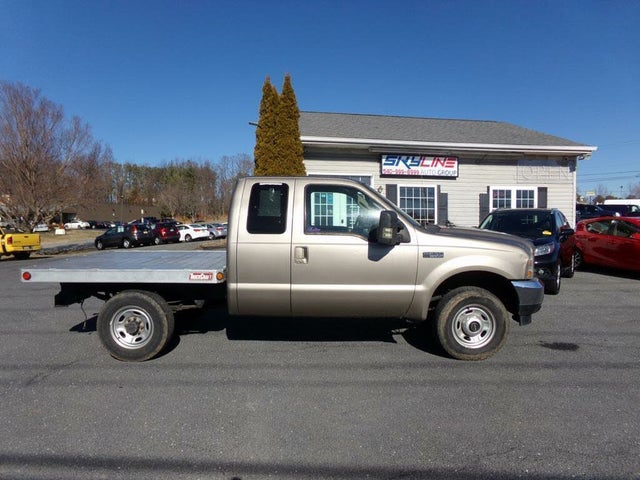 2004 Ford F-250 Super Duty XL Extended Cab 4WD