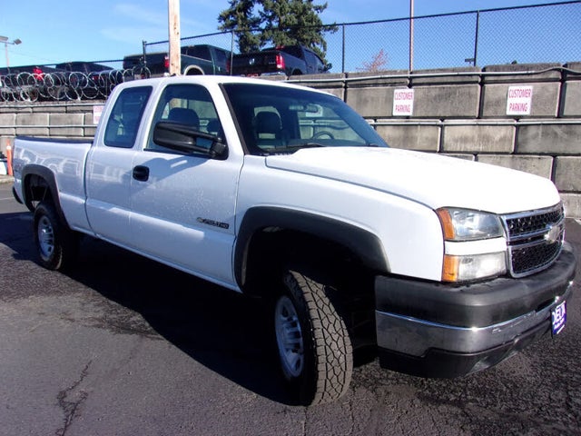 2007 Chevrolet Silverado Classic 2500HD Work Truck Extended Cab 4WD