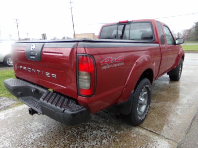 2004 Nissan Frontier 2 Dr XE 4WD Extended Cab SB