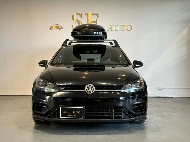 2018 Volkswagen Golf R 4-Door AWD