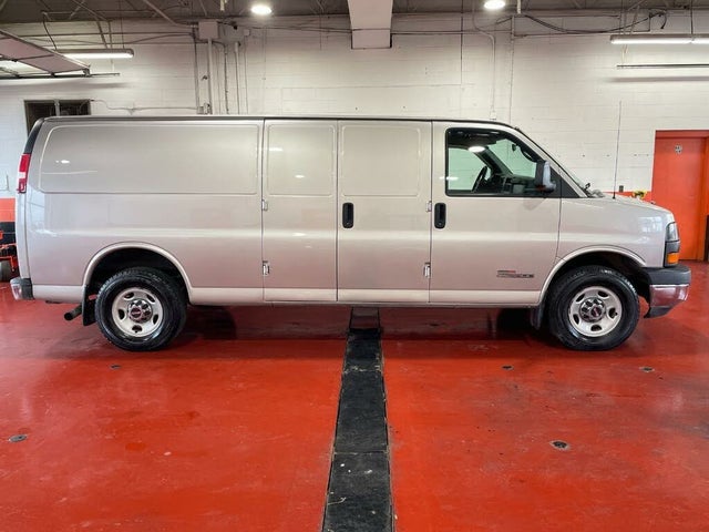 2006 GMC Savana Cargo 3500 Extended Van