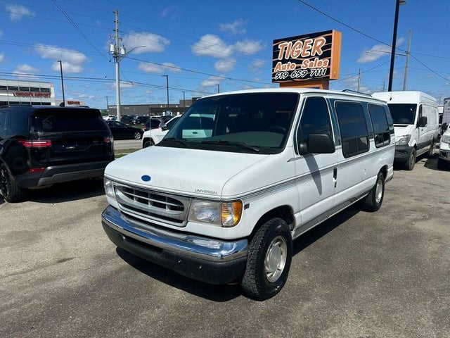 Ford Econoline Chassis E150 RWD 1997