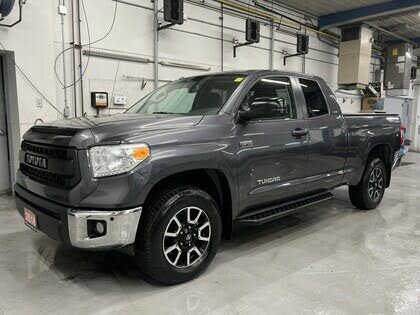 Toyota Tundra TRD Pro Double Cab 5.7L 4WD 2016