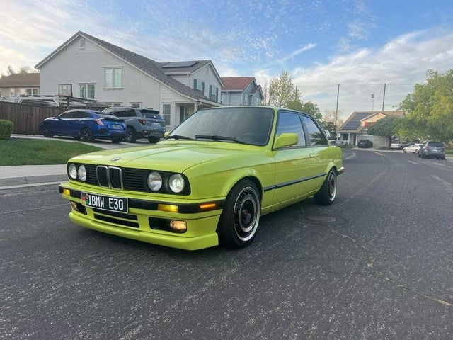 1989 BMW 3 Series 325i Coupe RWD