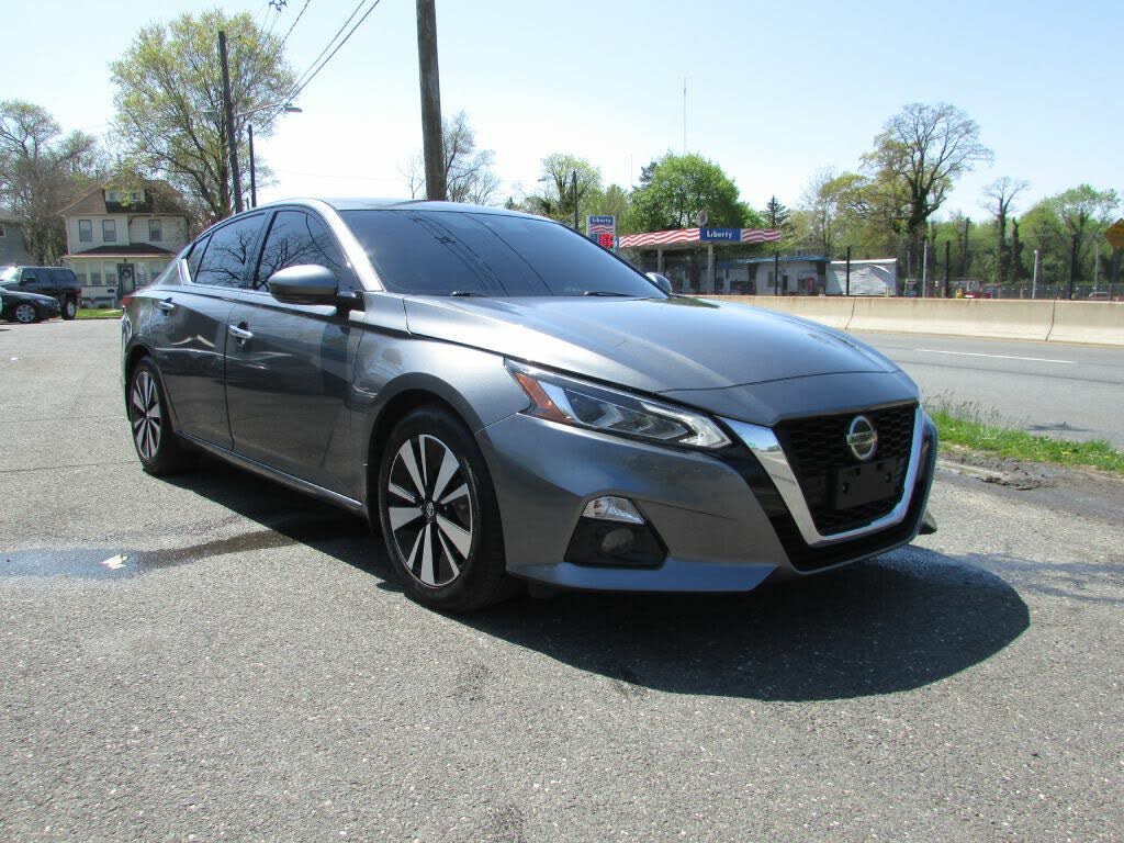 2019 Nissan Altima 2.5 SV FWD