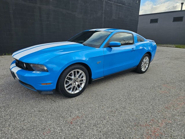 Ford Mustang GT Coupe RWD 2010