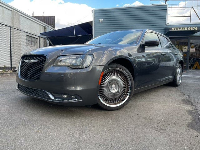 2019 Chrysler 300 S RWD
