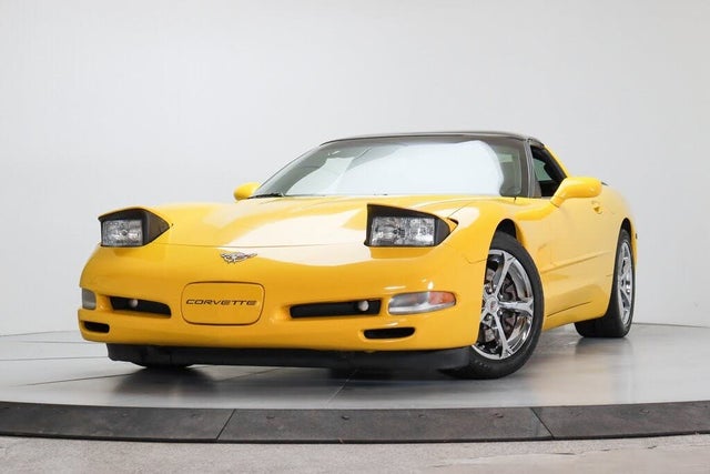 2003 Chevrolet Corvette Coupe RWD