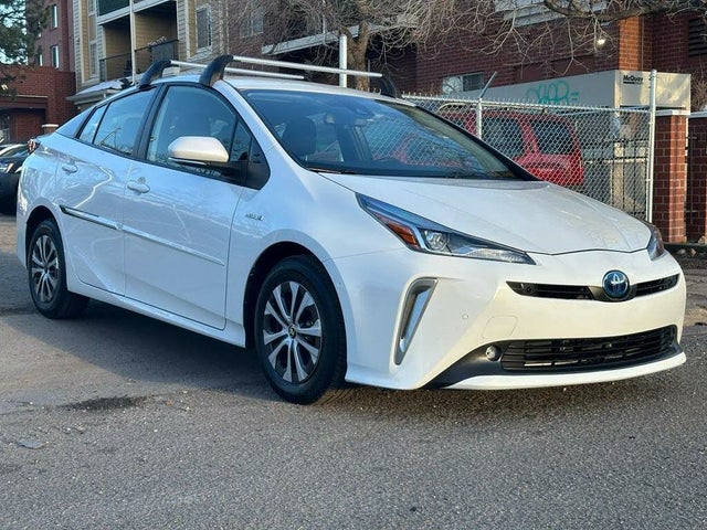 2022 Toyota Prius LE AWD-e