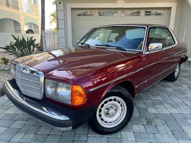 1982 Mercedes-Benz 300-Class 300CD Turbodiesel Coupe
