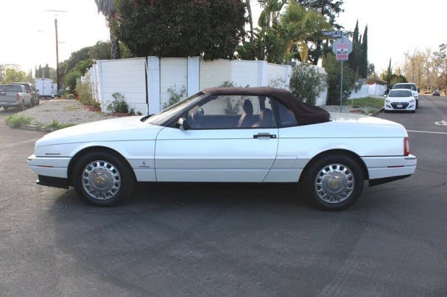 1993 Cadillac Allante FWD