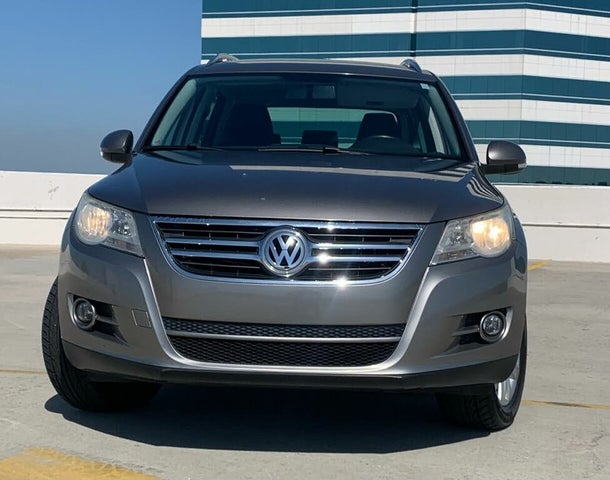 2009 Volkswagen Tiguan SE AWD 4Motion