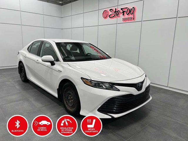 Toyota Camry Hybrid LE FWD 2020