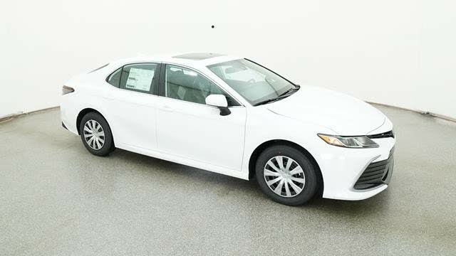 2024 Toyota Camry Hybrid LE FWD