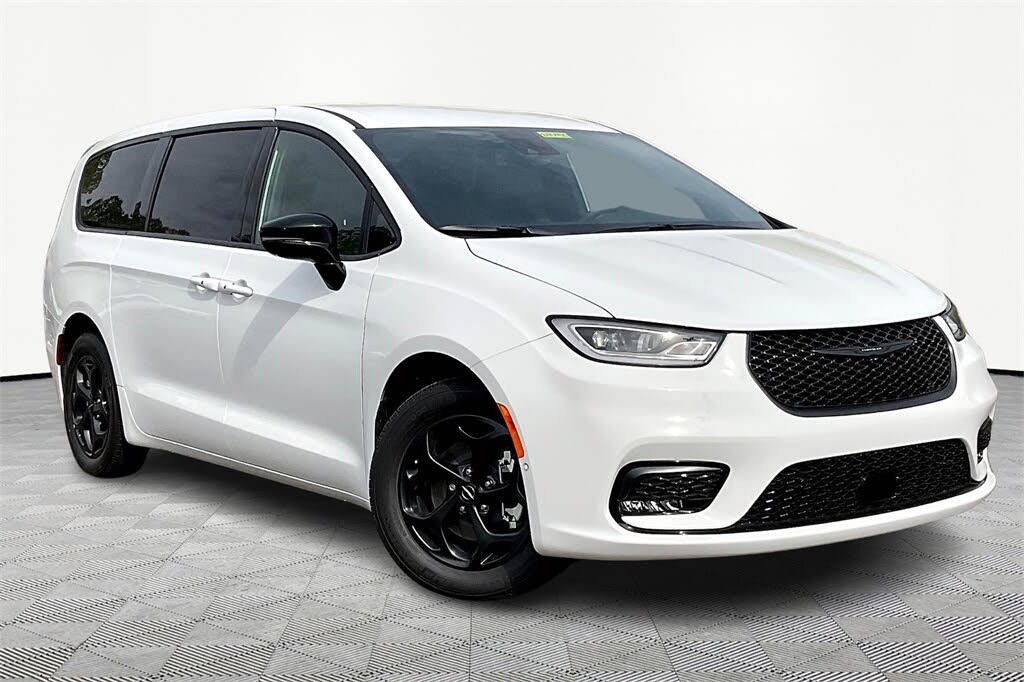 2024 Chrysler Pacifica Hybrid Select FWD