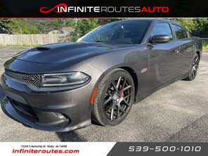 Dodge Charger R/T Scat Pack RWD