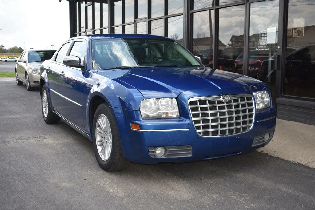 Used 2010 Chrysler 300 Touring RWD for Sale (with Photos) - CarGurus
