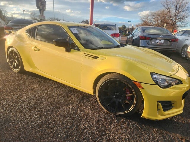 2017 Subaru BRZ Series.Yellow RWD