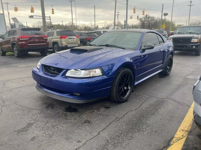 2003 Ford Mustang GT Deluxe Coupe RWD
