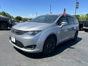 Chrysler Pacifica Launch Edition AWD