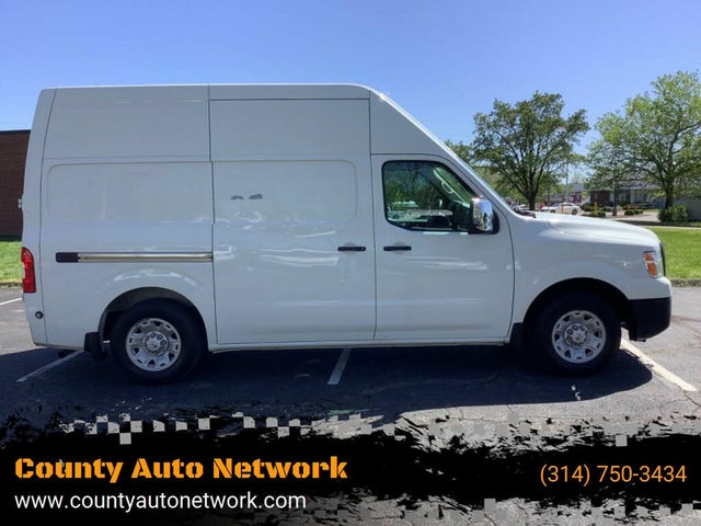 2020 Nissan NV Cargo 2500 HD SV with High Roof V8 RWD