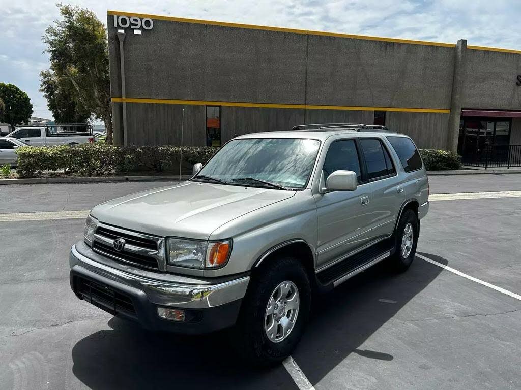 Used Toyota 4Runner Base for Sale (with Photos) - CarGurus