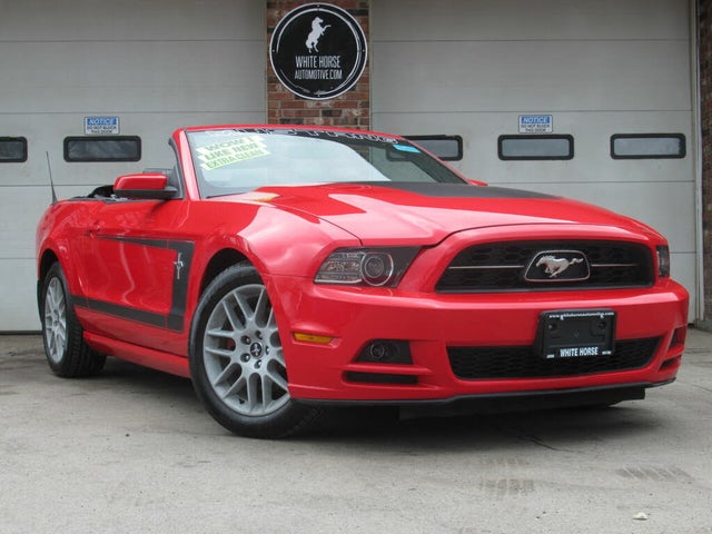 2013 Ford Mustang V6 Premium Convertible RWD