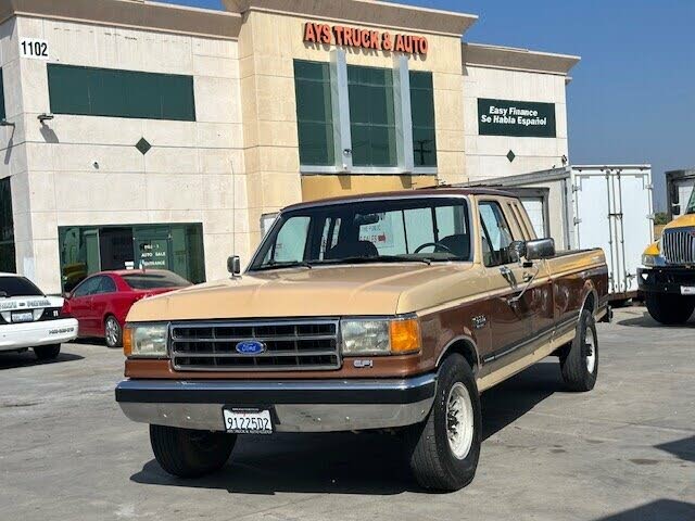 1989 Ford F-250 XLT Lariat Extended Cab LB