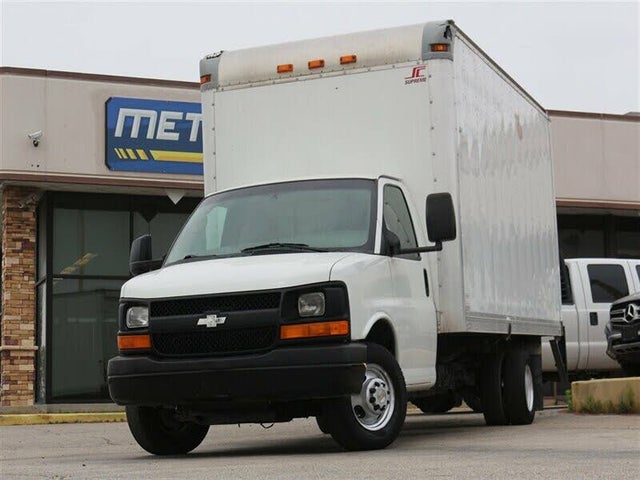 2011 Chevrolet Express Chassis 3500 177 Cutaway with 1WT RWD