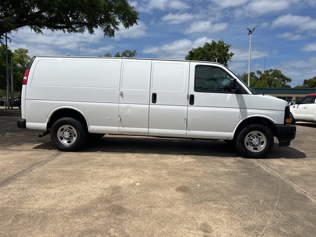 2017 Chevrolet Express Cargo 2500 Extended RWD