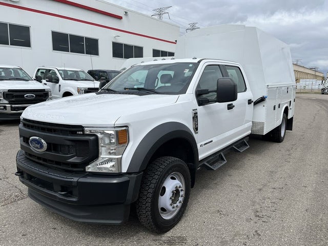 2021 Ford F-550 Super Duty Chassis XL Crew Cab 203 DRW 4WD