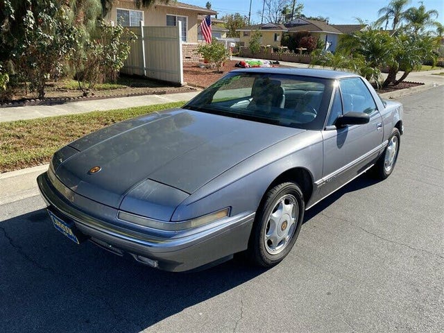 1991 Buick Reatta Coupe FWD