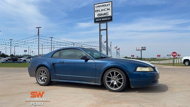 2000 Ford Mustang GT Coupe RWD