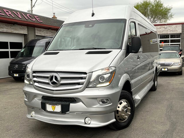 2016 Mercedes-Benz Sprinter Cab Chassis 3500 170 DRW 4WD
